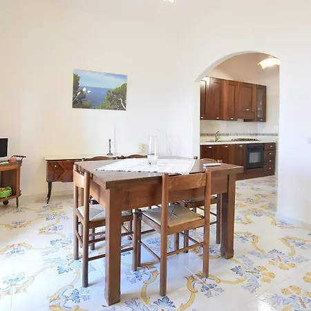 Holiday home Amazing In Frazione *